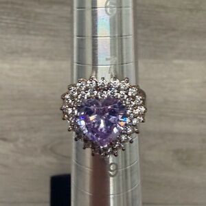 Elegant Purple Heart Ring with Silver Tone Accents